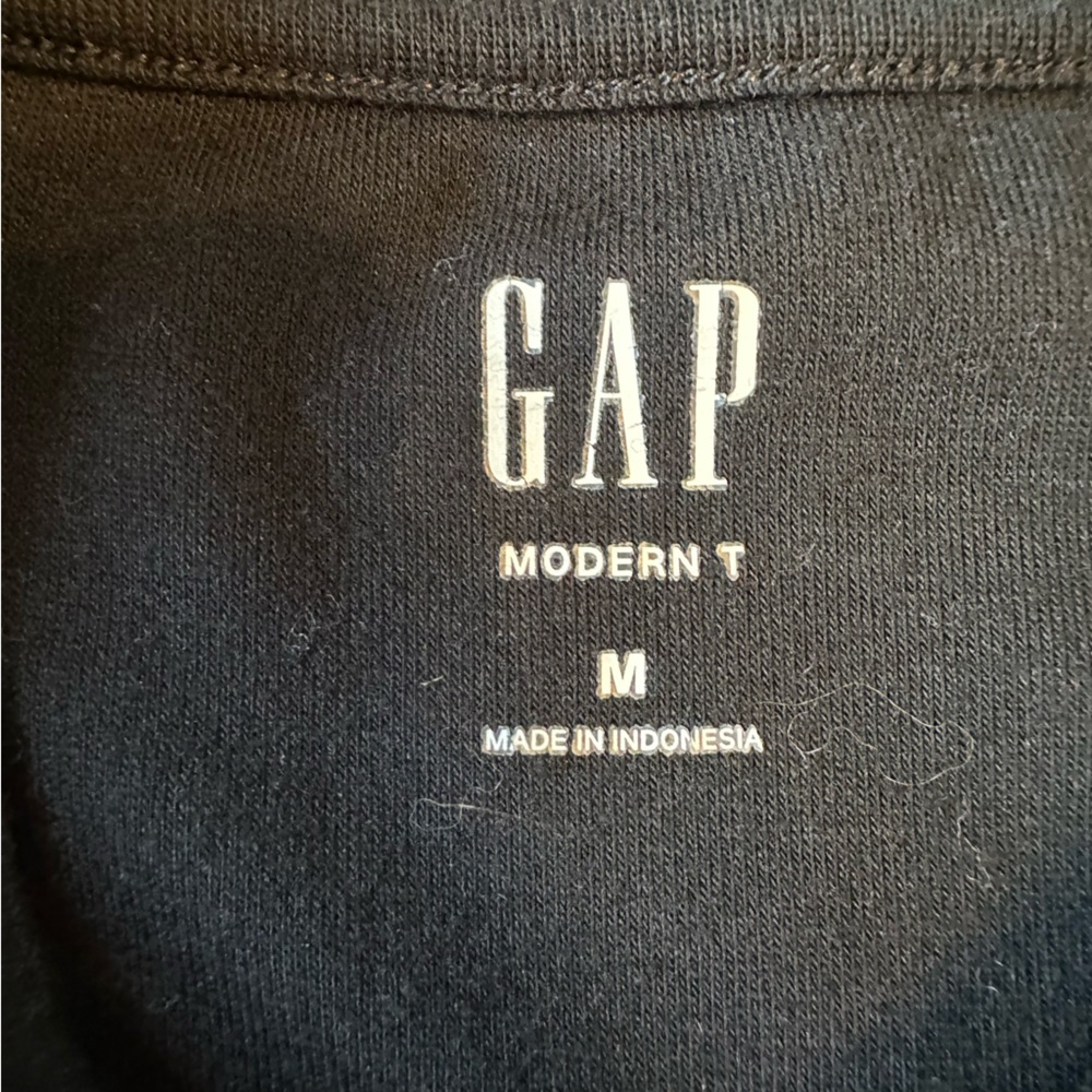 GAP Black 1/3 Sleeve Basic Stretch Soft High Neck Modern Tshirt Top, M - Picture 3 of 5